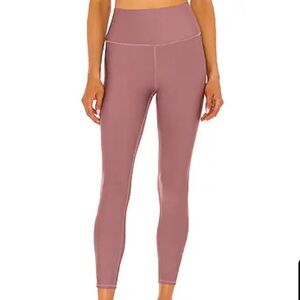 Alo 7/8 HW Airlift Legging woodrose